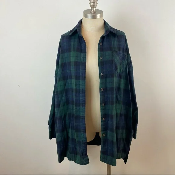 Nasty Gal Oversized Plaid Flannel Shirt - Picture 2 of 8